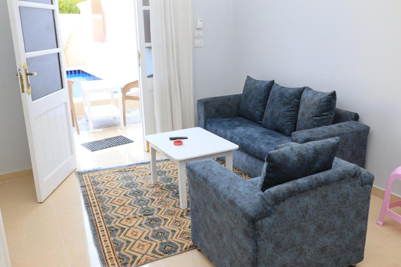 Nefertarie Guest House ลักซอร์ ภายนอก รูปภาพ