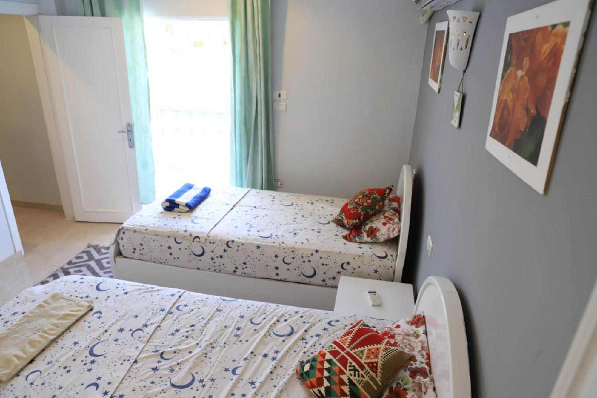 Nefertarie Guest House ลักซอร์ ภายนอก รูปภาพ