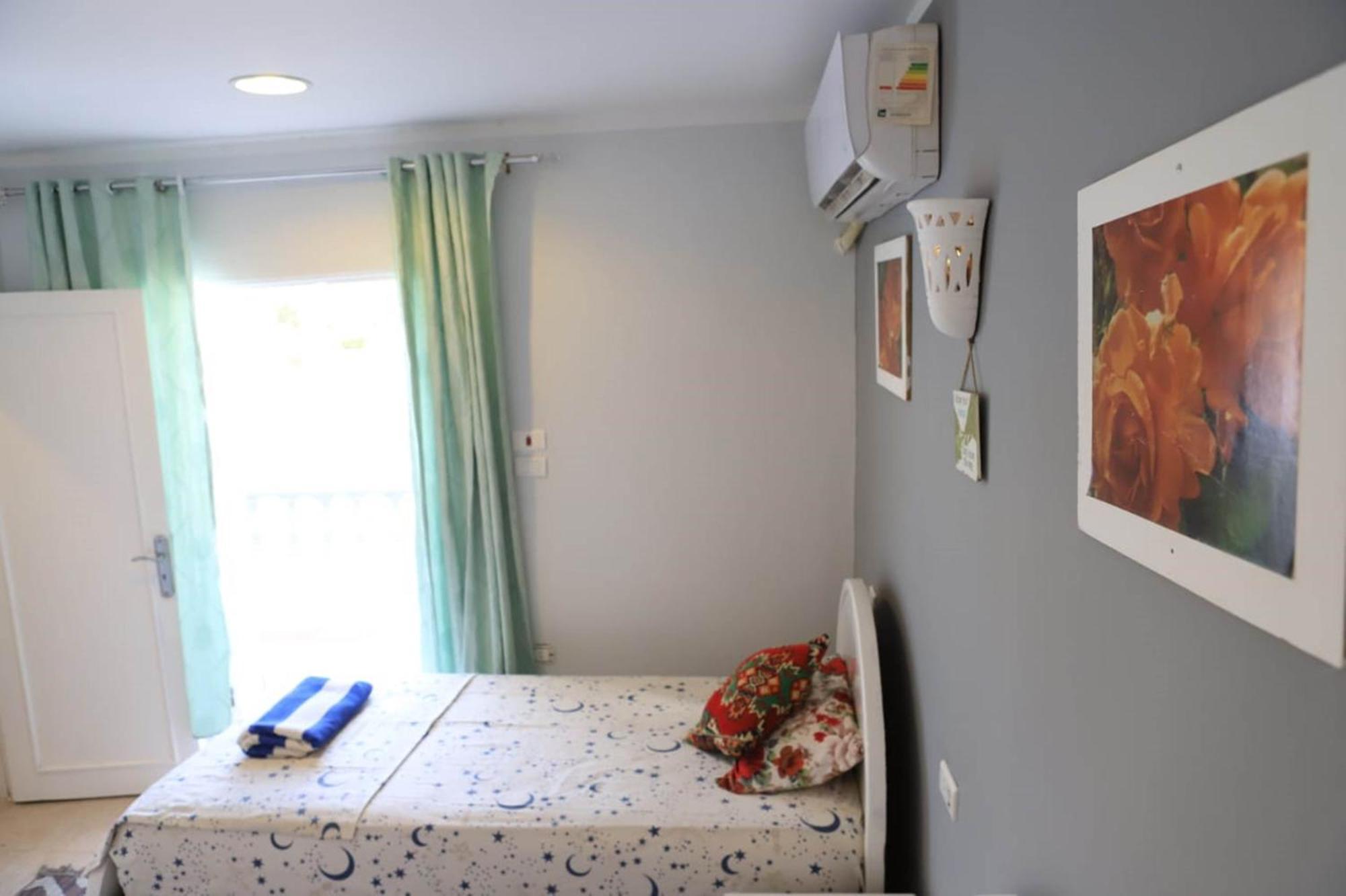 Nefertarie Guest House ลักซอร์ ภายนอก รูปภาพ